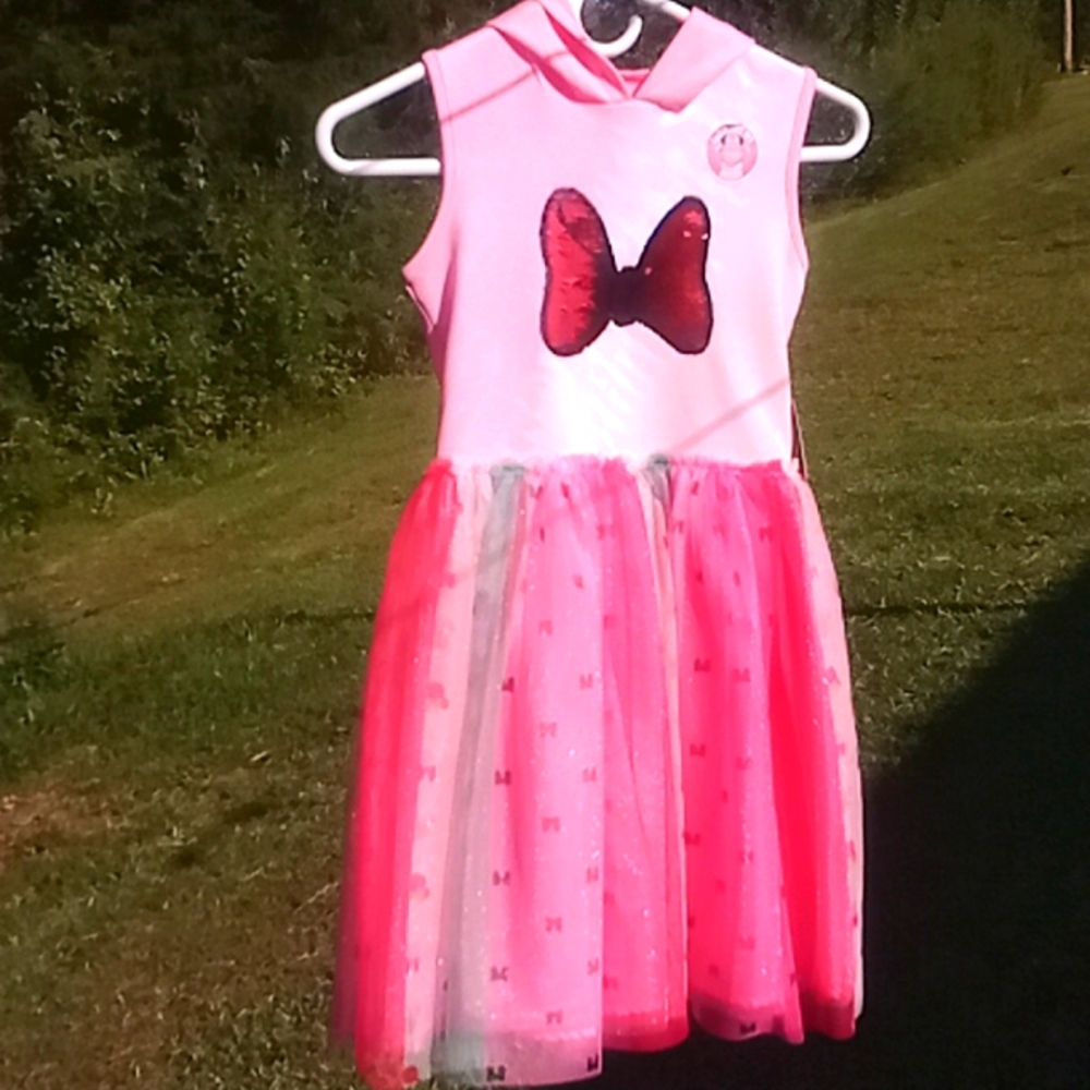 NWTs Disney Little girls Dress Sz 7/8